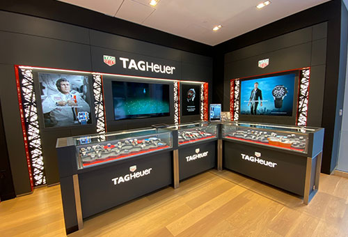 banner frames installation